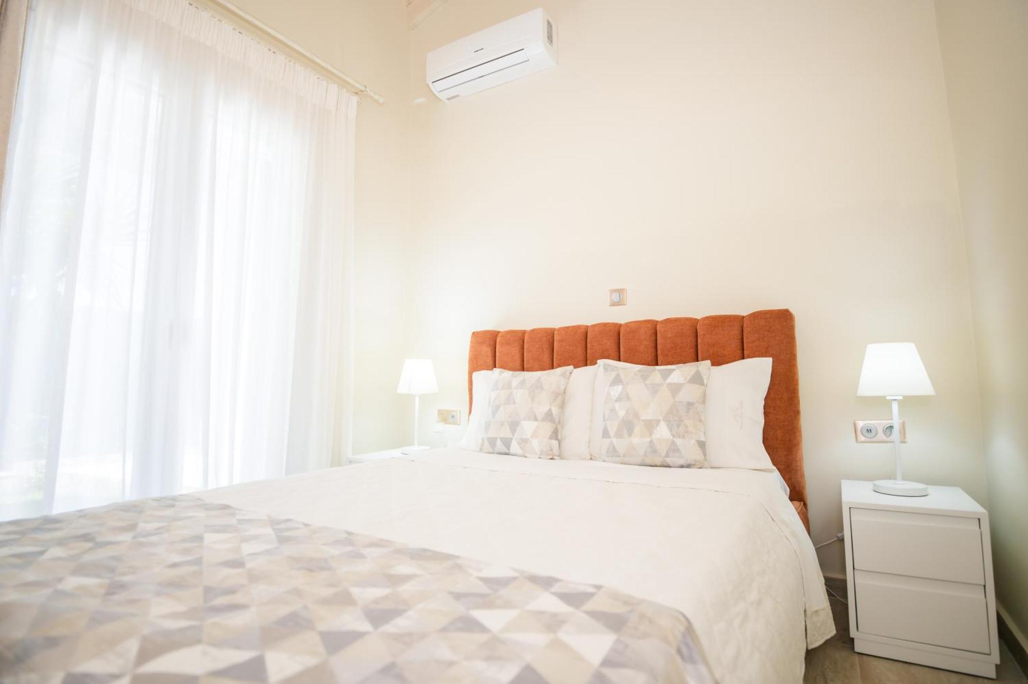 Ninos Corfu Villa *