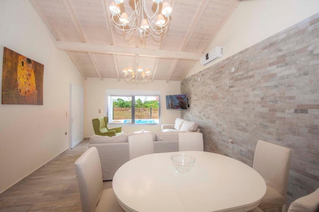 Villa Ninos Corfu Agios Georgios (Corfu)